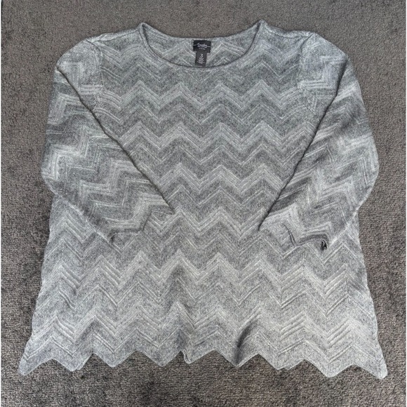 Chico's Sweaters - Chico's Sweater‎ Women's 3 Gray Round Neck Long Sleeve Sheer Chevron Pullover
